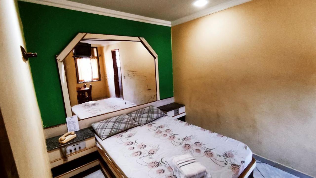דוקה דה קשיאס Grande Hotel מראה חיצוני תמונה
